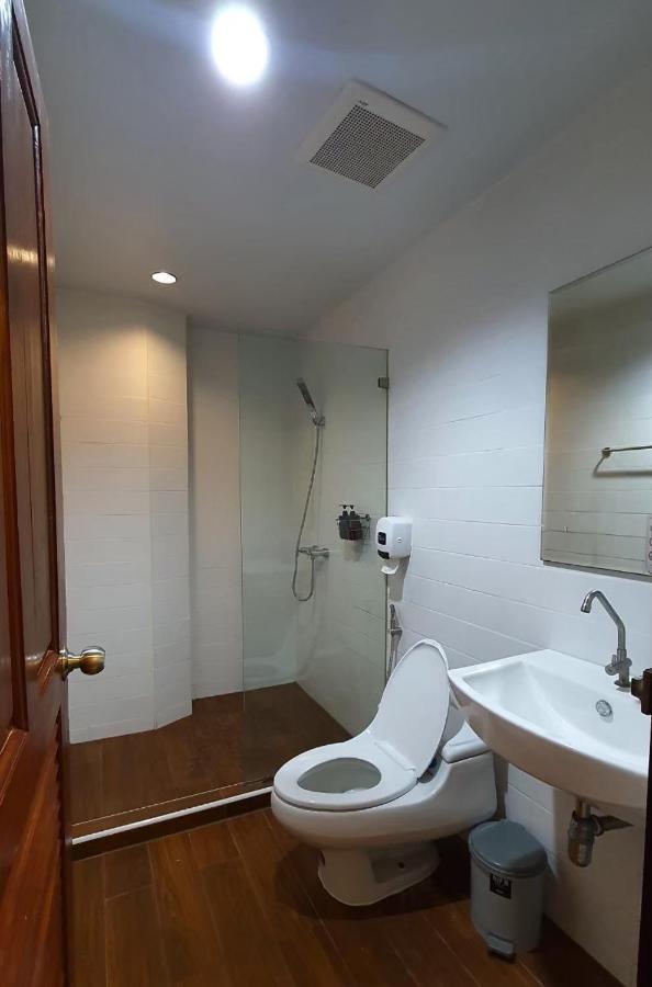 Boon Street Hostel Bangkok Zewnętrze zdjęcie