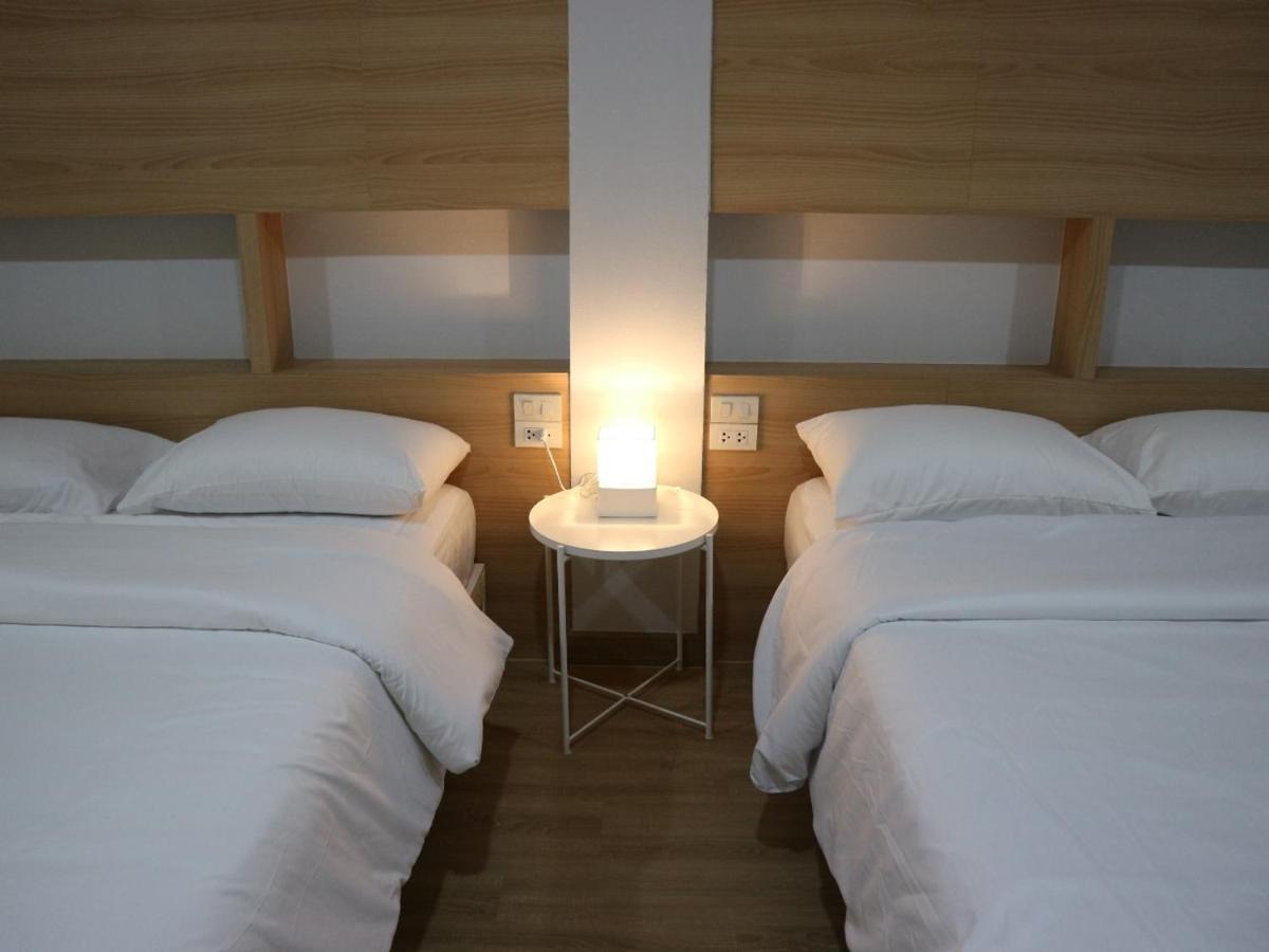 Boon Street Hostel Bangkok Zewnętrze zdjęcie